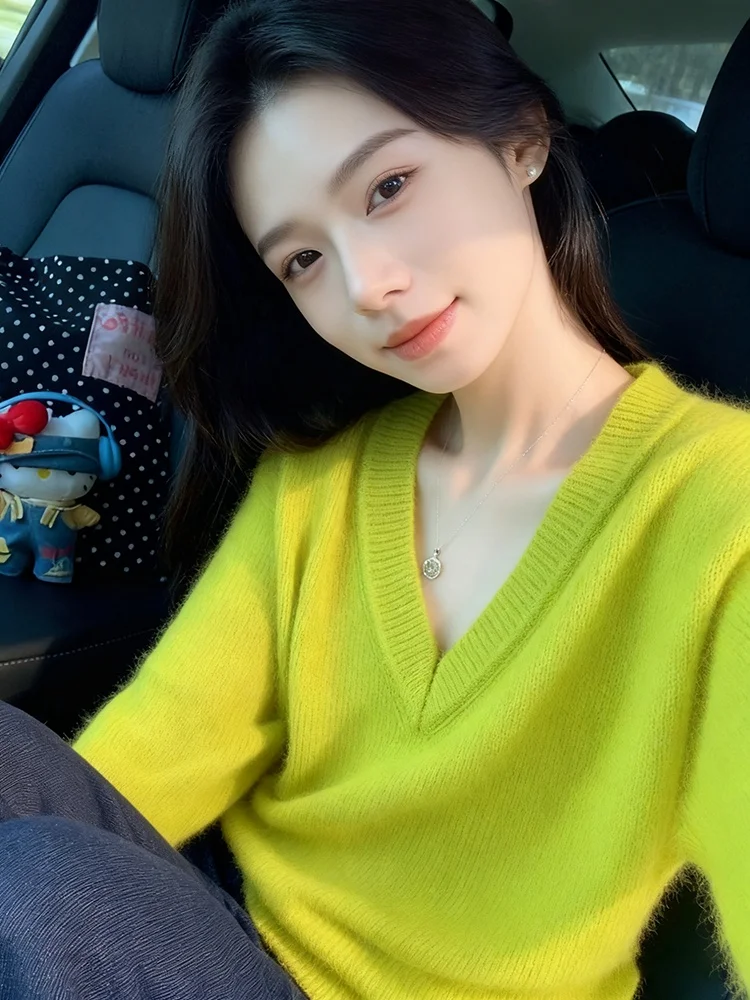 Ultra-Soft een Fluorescent Women's Knitted Sweater Autumn Winter Inner Wear Korean Sle Loose Fit V-Ne Long Sve Top