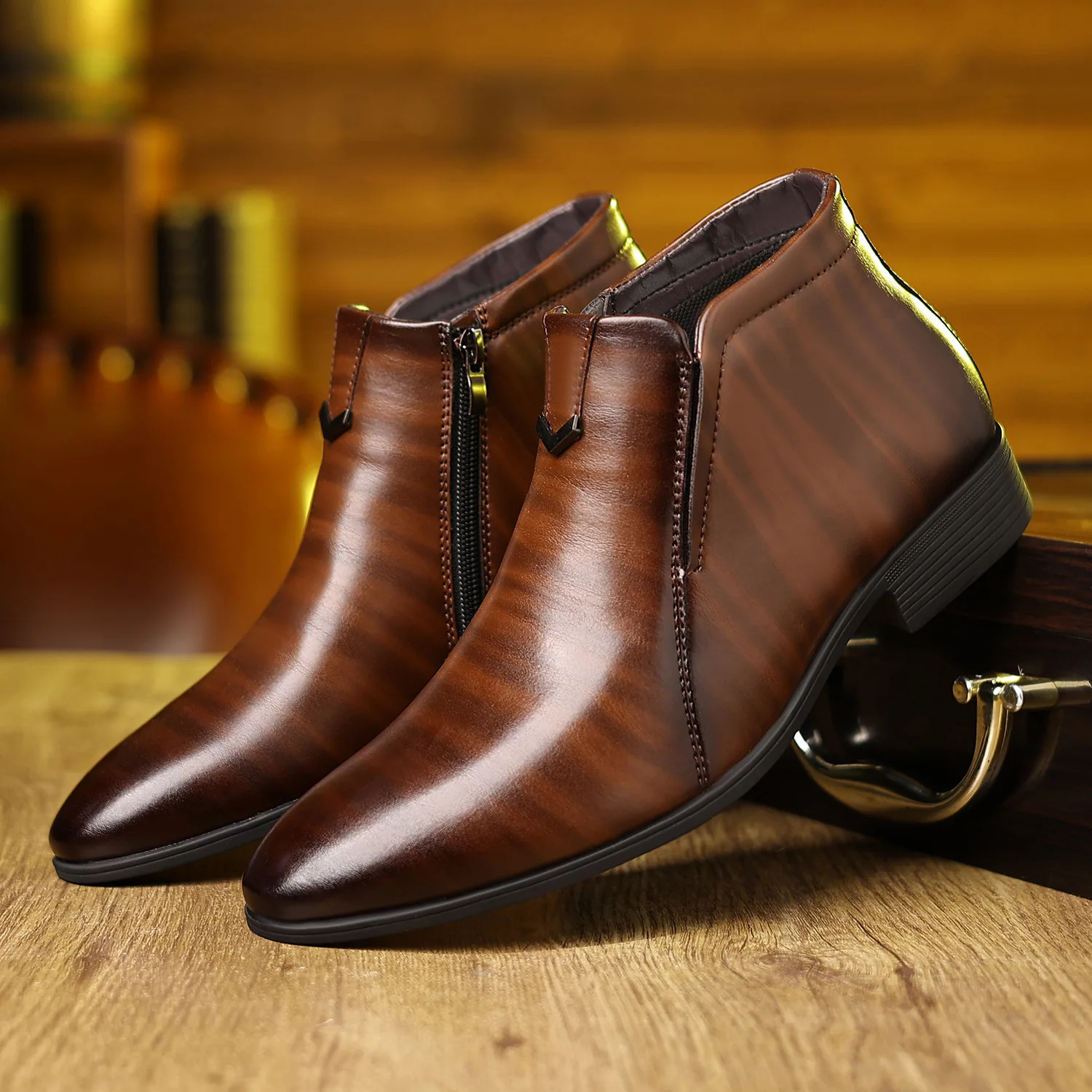 New Mens Pointed Toe Chelsea Boots Striped Embossed Side Zipper Ankle Boots Comfortable Wear-Resistant Casual Leather Shoes