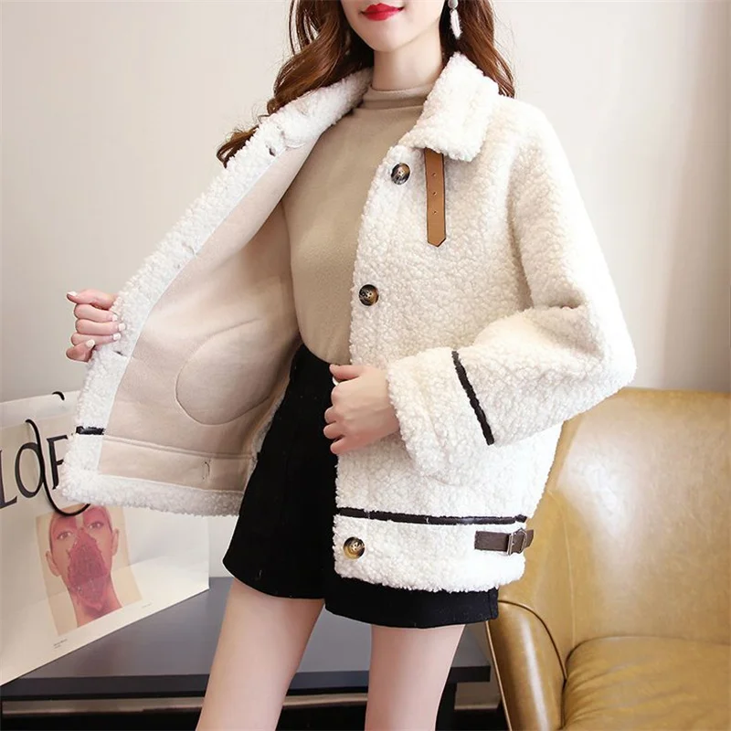 

Streetwear Women's Faux Fur Overcoat Autumn Winter Double-faced Lambswool Fur Coats Female Short Jackets Loose Casual Outerwear