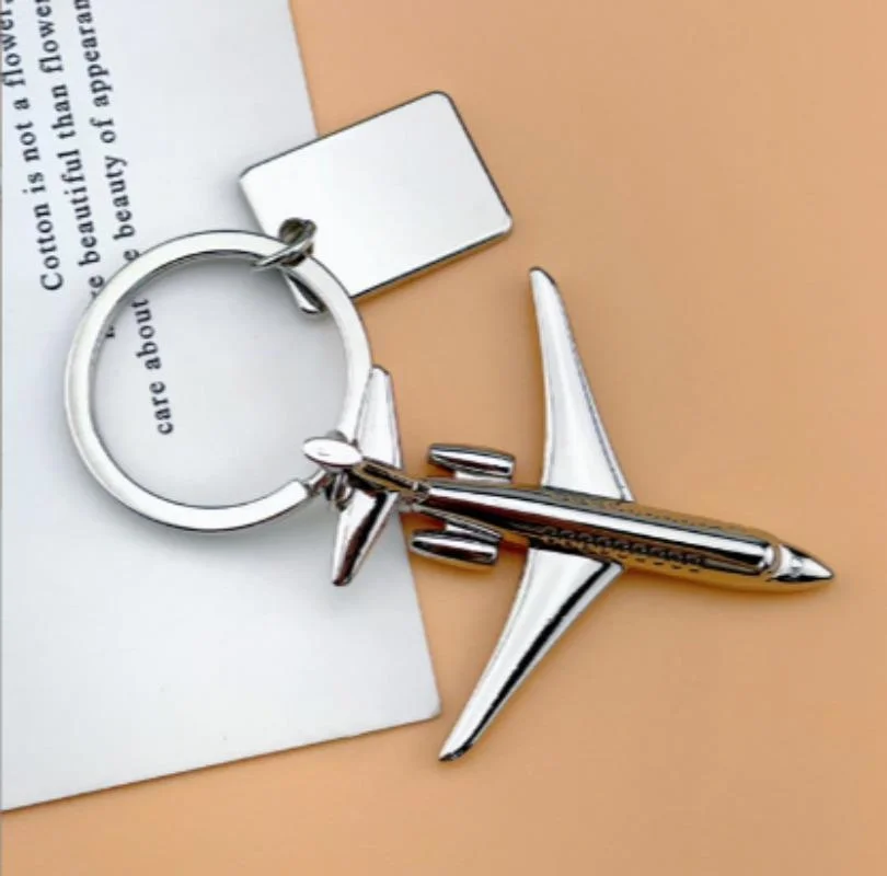 Creative Metal 3D Airplane Model Keychain Vintage Men\'s Pendant Car Keychain Gift