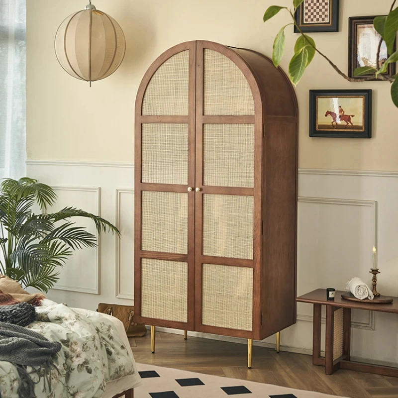 

Vintage Rattan Wardrobe Bed & Breakfast Bedroom Wardrobe Dome Vertical Hinged Door Storage Locker