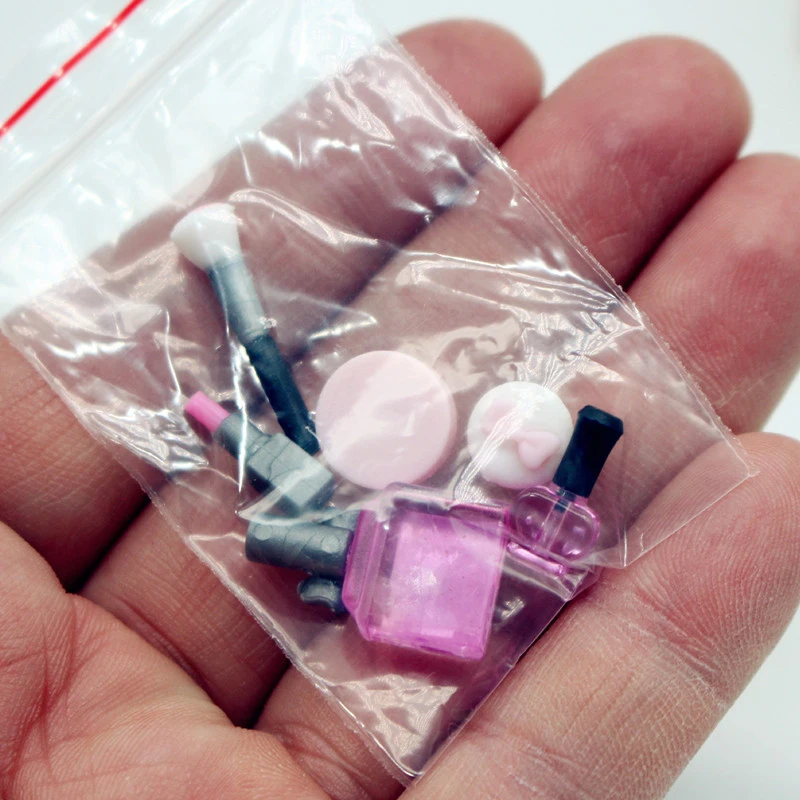 1Set 1:12 Dollhouse Miniature Cosmetic Lipstick Pressed Powder Perfume Makeup Brush Model Doll Makeup Scene .Decor Accessories
