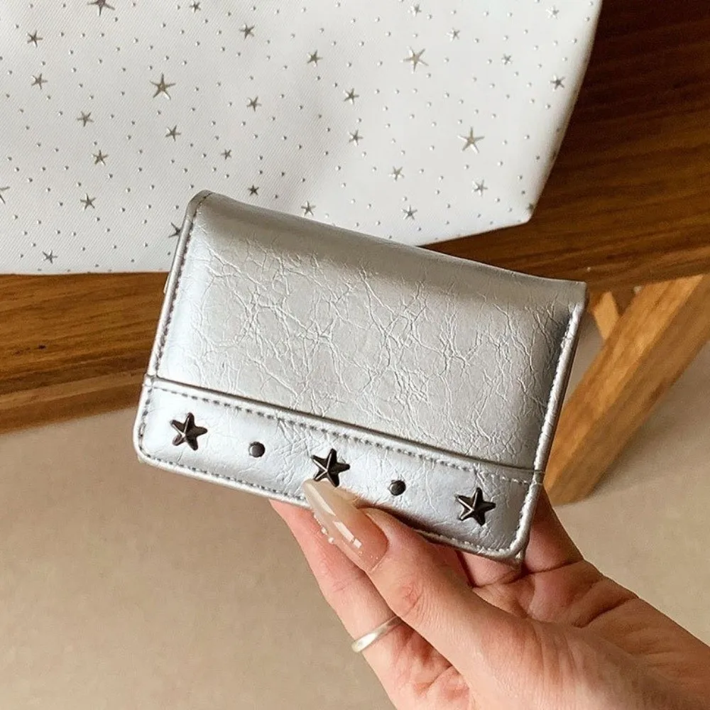 Portable Vintage Style Trifold Wallet Ultra Thin PU Leather Star Rivet Wallet Large Capacity Compact Size Cash Wallet Women