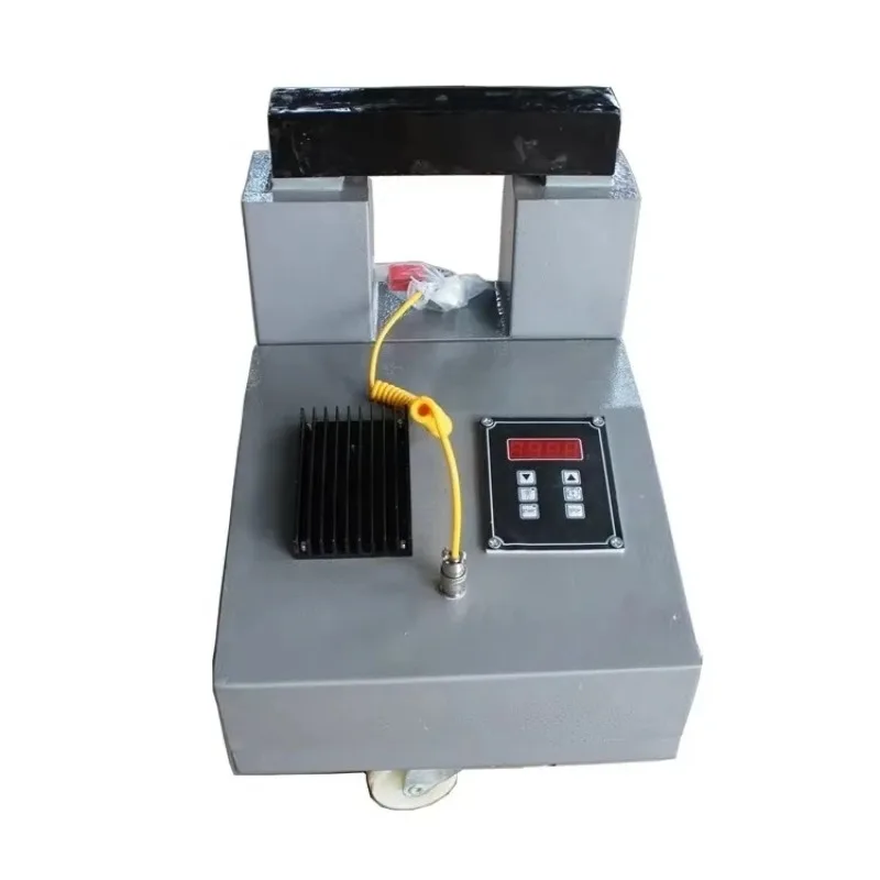 Portable induction bearing heater for heating bearing gear bushings