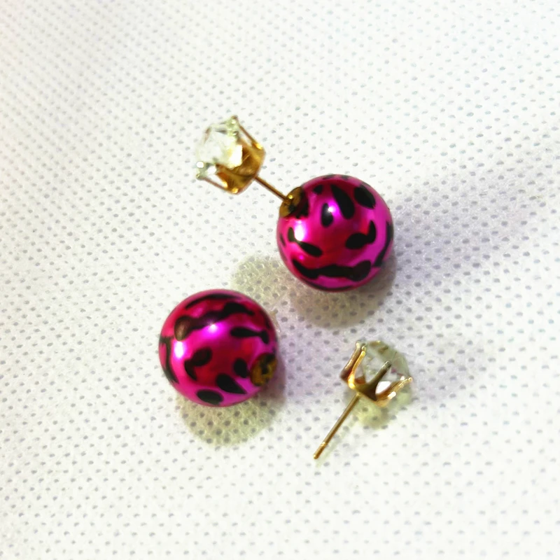 2026 New Fashion Paragraph Hot Selling Earrings Double Side Shining Pearl Stud Earrings Big Pearl Earrings Women