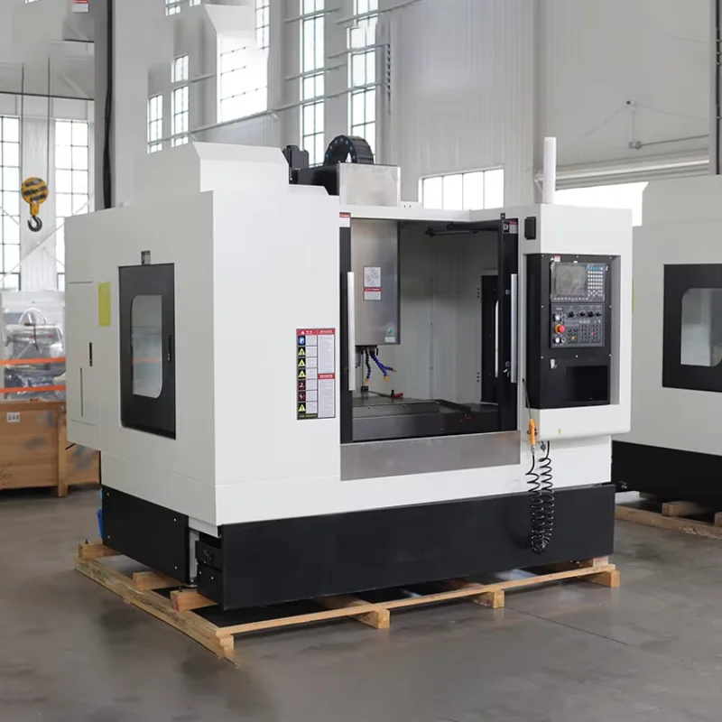 China Lieferanten 5-Achsen-Automatik Hochpräzise Günstiger Preis VMC850 Metall CNC-Fräsmaschine Vertikales Bearbeitungs Zentrum