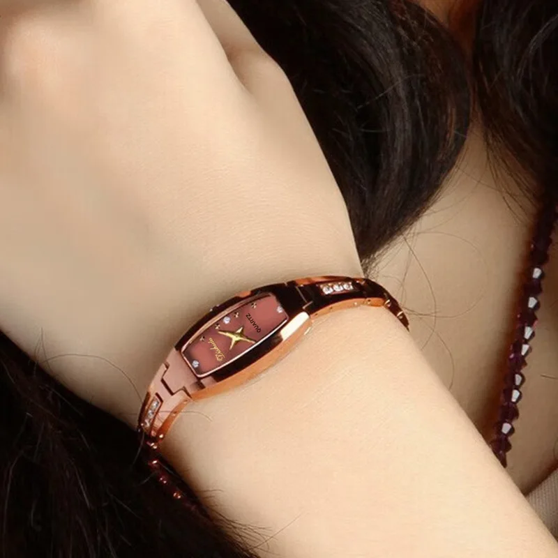 Watch for Women Small Ladies Wristwatches Golden Retro Vintage Steel Bracelet Watch Black Quartz Wristwatches Reloj Mujer