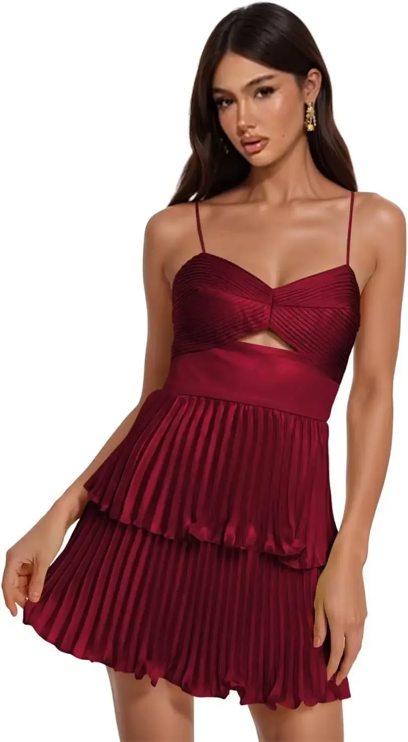 ชุดเดรสสั้นสำหรับงานเลี้ยงรับปริญญา ผ้าซาตินจับจีบ ทรงเข้ารูป สายเดี่ยวแบบสปาเก็ตตี้  ปี 2026 สำหรับวัยรุ่น