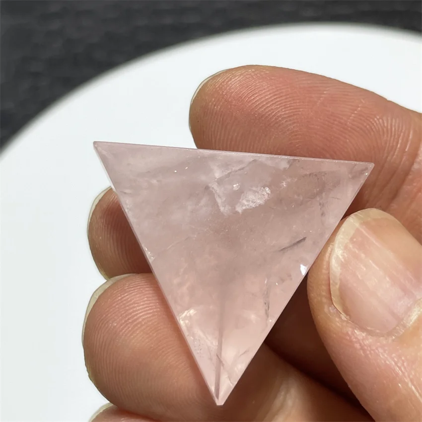 New Arrival !  Natural ross quartz Crystal Tetrahedron Pyramid 4 Faces 6 Edges  Handmade Pyramid Reiki Healing