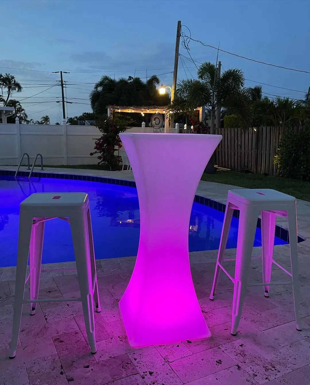 

Wholesale Cool High Bar Table Night Club Party Rental Illuminated Led Glowing Cocktail Table Bar Furniture
