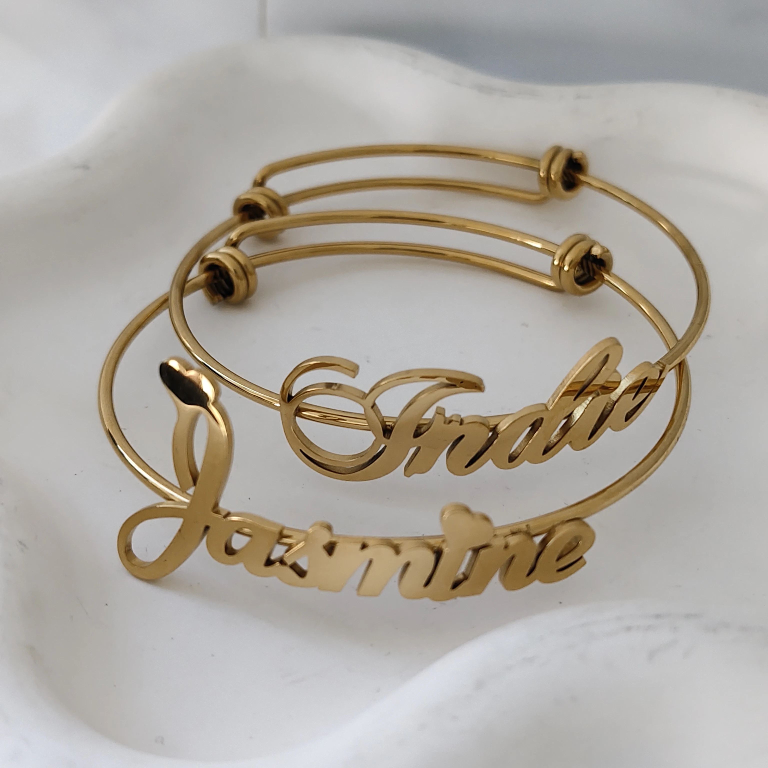 

DHQH 2025 New Wholesale Customized Name Adjustable Bracelet Personalized Letter Adjustable Bracelet Christmas Gift Direct Sales