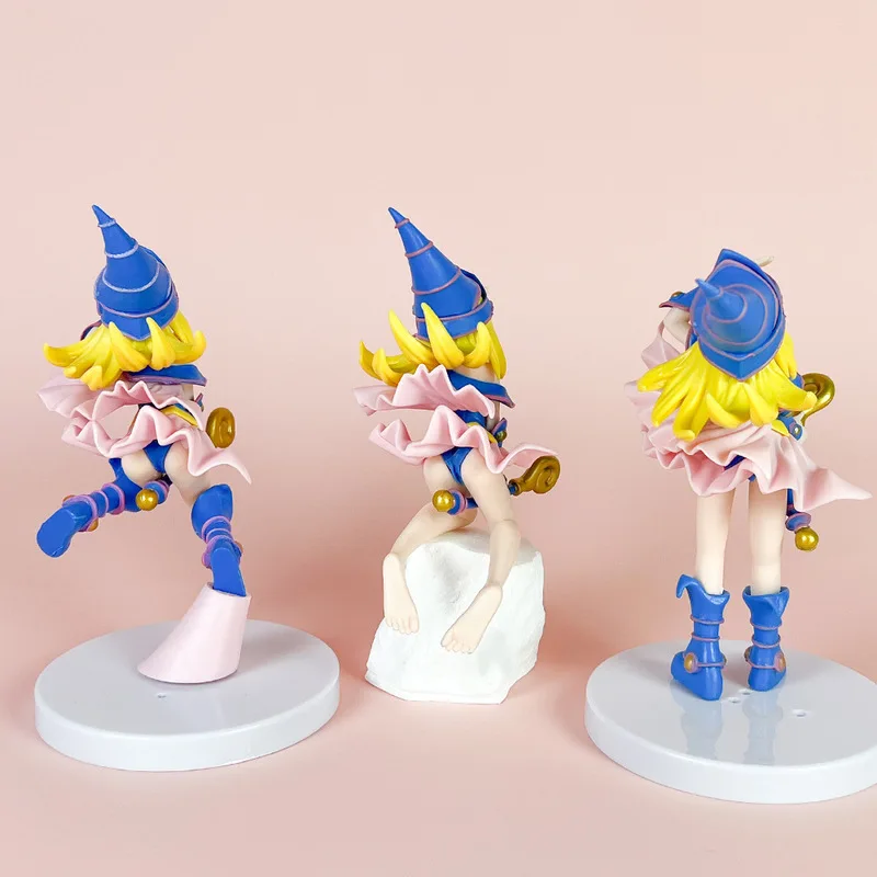 อะนิเมะ Duel Monsters Garage Kit Black Magician Girl Action Figure Dark Magician Girl Pvc รุ่นรถเดสก์ท็อปเครื่องประดับตุ๊กตาน่ารักของเล่น