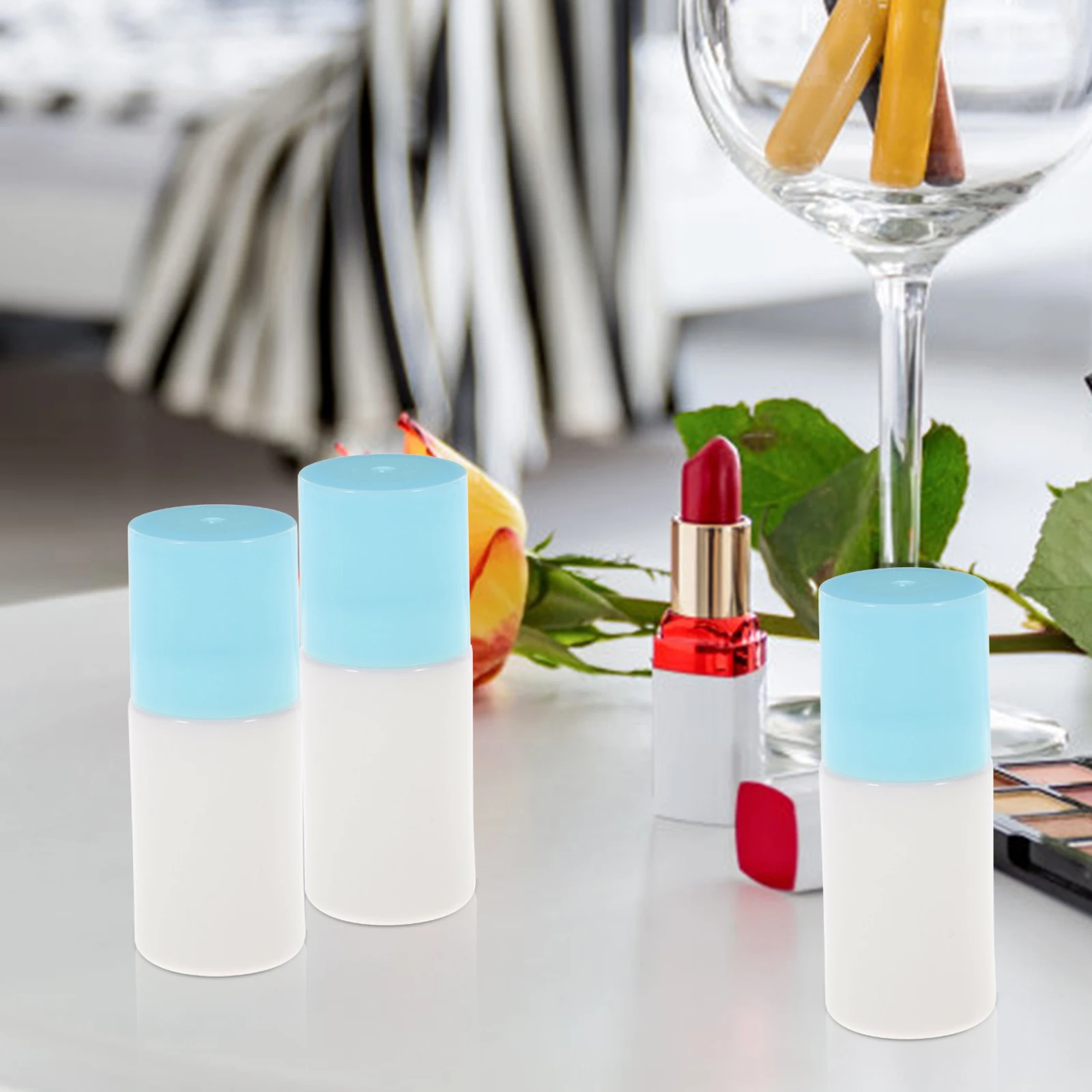 

10pcs Sponge Head Liquid Bottles Refillable Travel Size Leakproof Flat Liniment Container Mosquito Bite Solution for Perfume