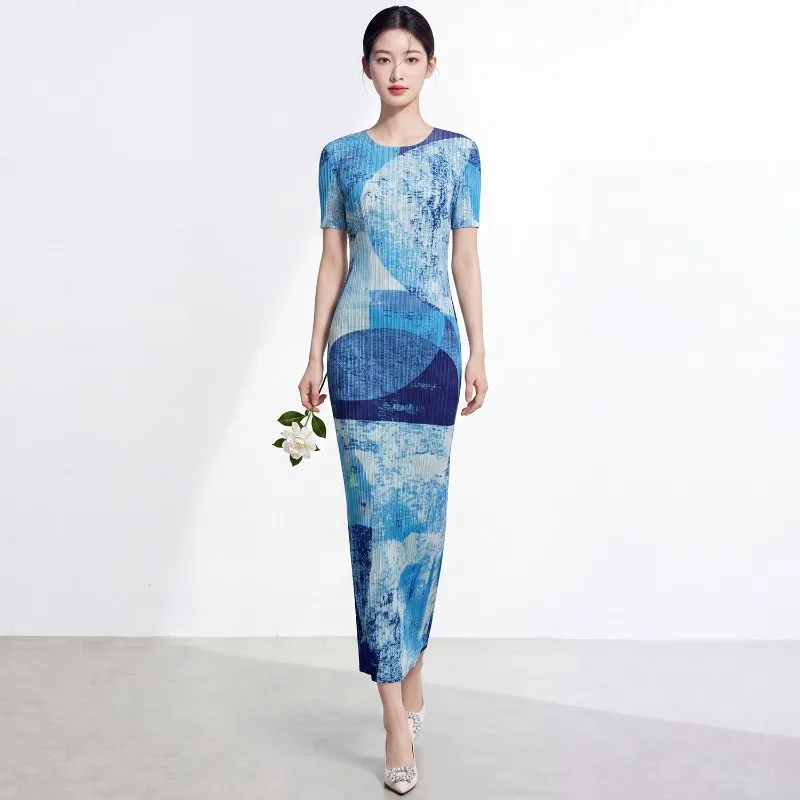 Miyake Pleated 2026 New Texture Print Dress Round Neck Short Sleeve One-Step Skirt High-End Elegant Straight Long Dress Pleat