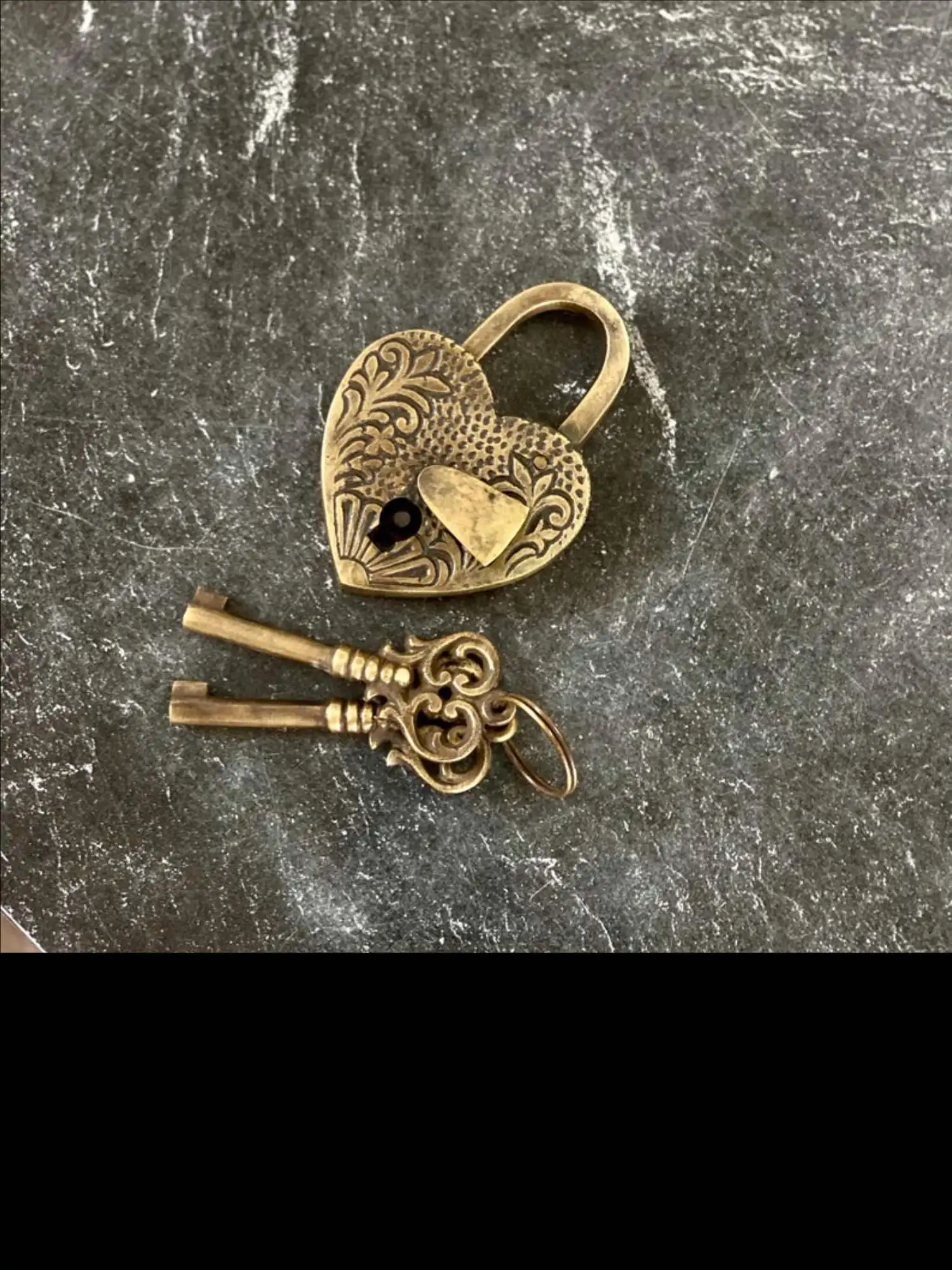 

Vintage Heart Shaped Padlock with Lion Key Brass Love Lock Antique Romantic Gift, Decorative Collectible Key