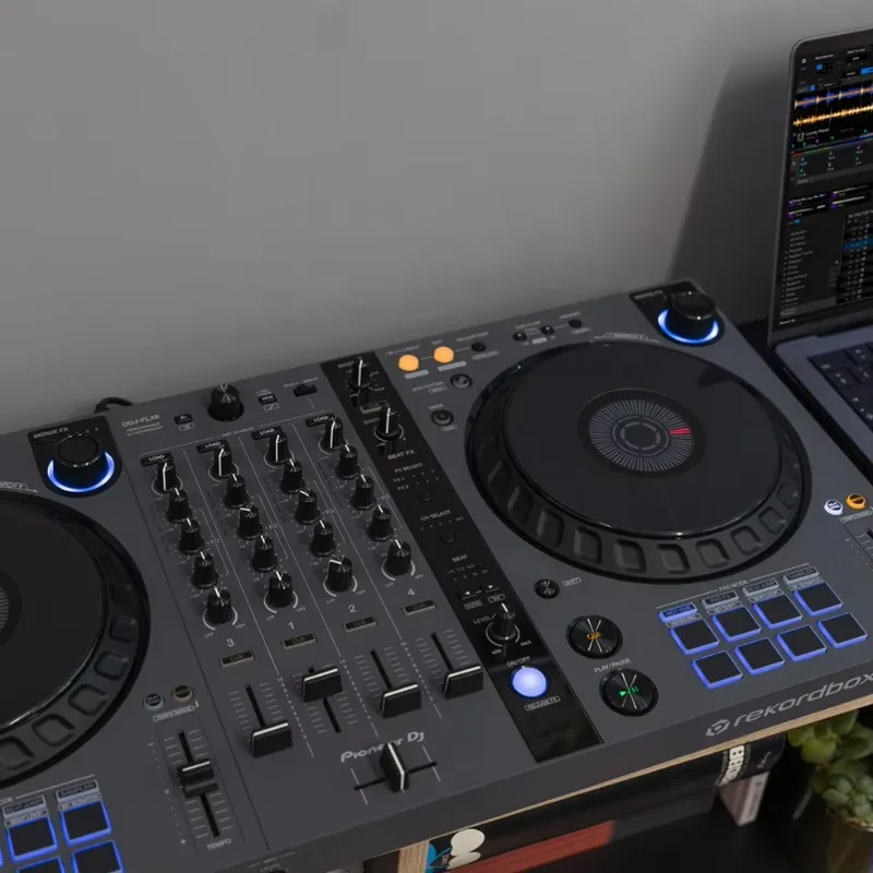 

DDJ-FLX6 Dj-контроллер/аудиоконсольный микшер
