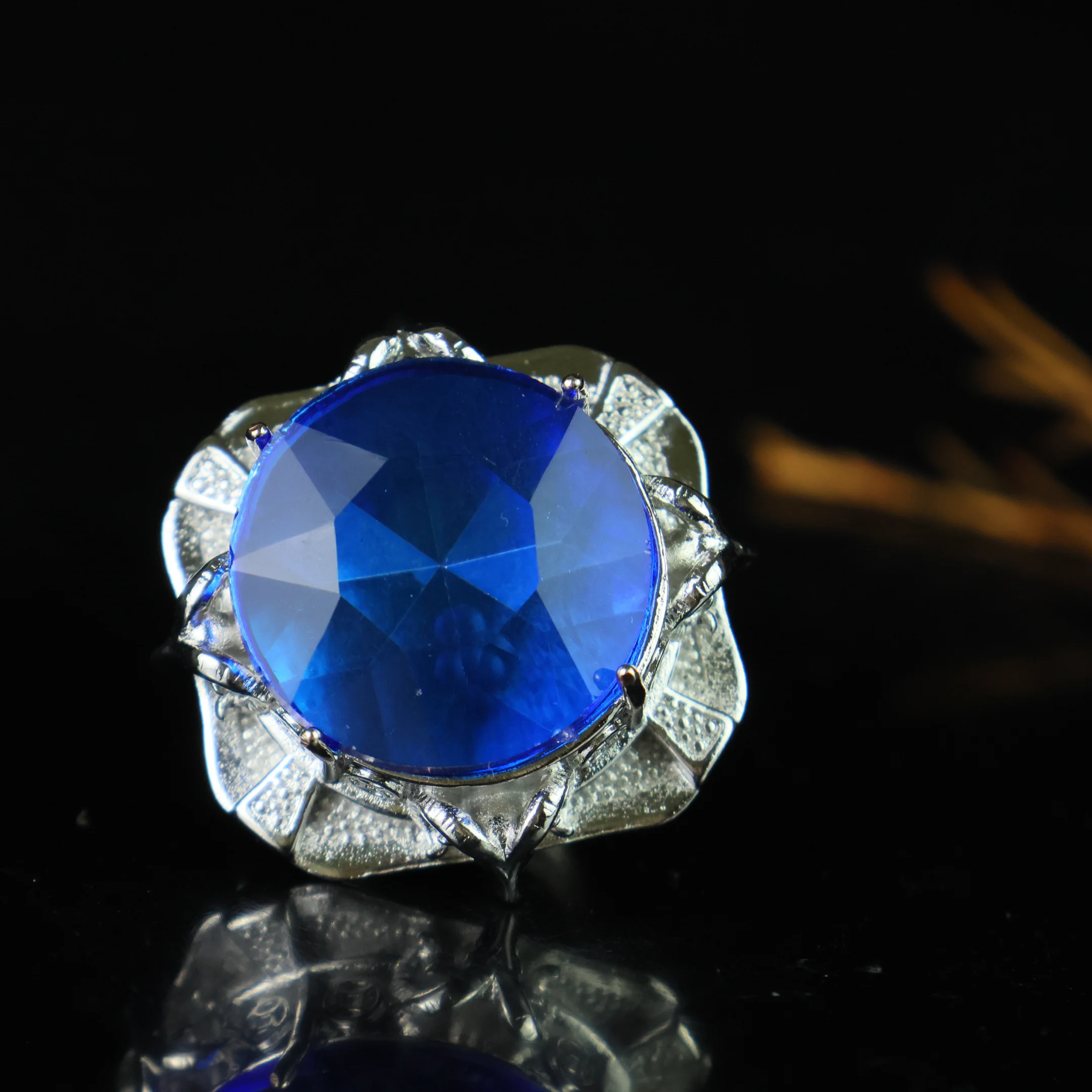 4.10 Ct Marquise-Cu…