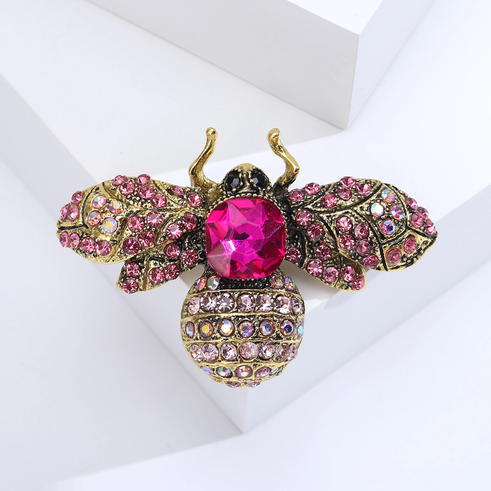 Broches de abejas con diamantes de imitación a la moda para mujer, alfileres de insectos con piedras preciosas Unisex, mochilas de fiesta para banquetes, accesorios de joyería de regalo