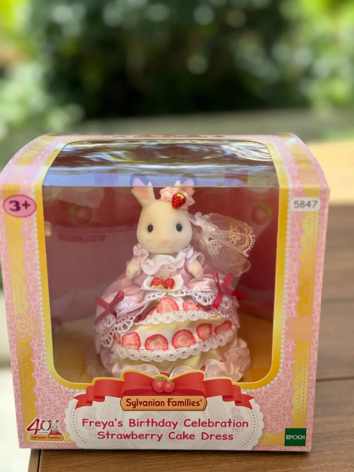 Calico Critters - Happy Birthday Freya - Strawberry Cake Dress