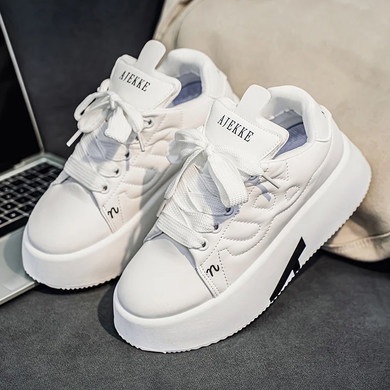 Men's Sneakers High Quality New Round Head Lace-up Casual Shoes Solid Color Personalized Fashion White Shoes Tenis Para Hombre