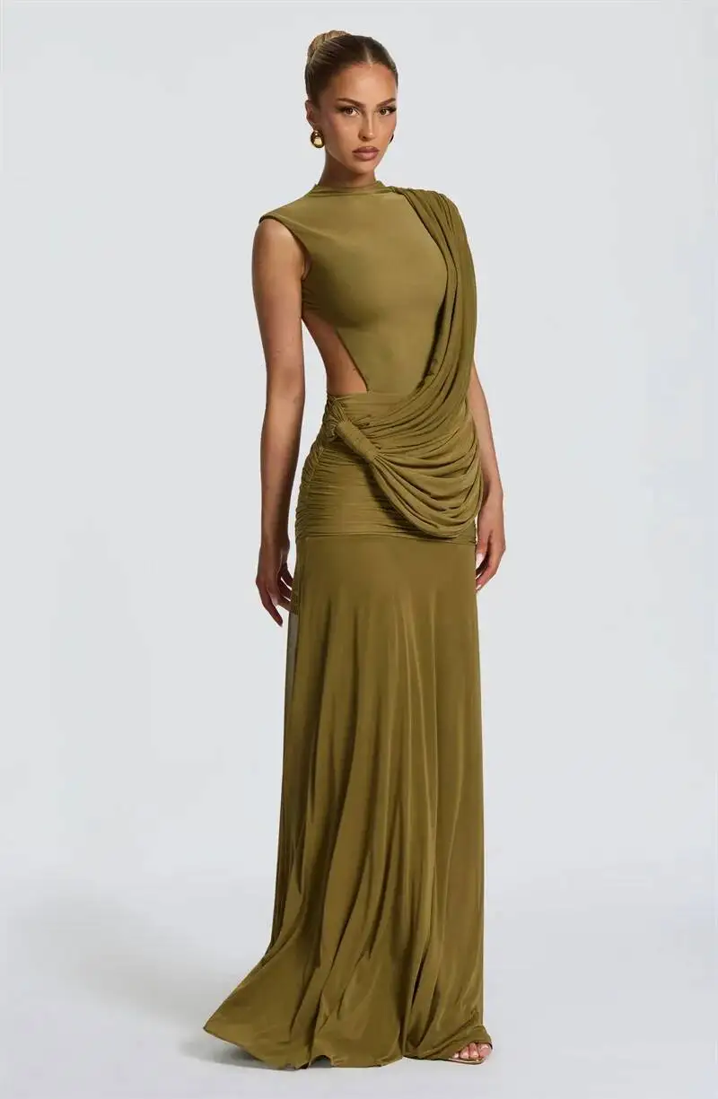 S41-JUNE26_Mireya_DeepOlive-26297-BabyBoo-0916_1174x1800 (1).png