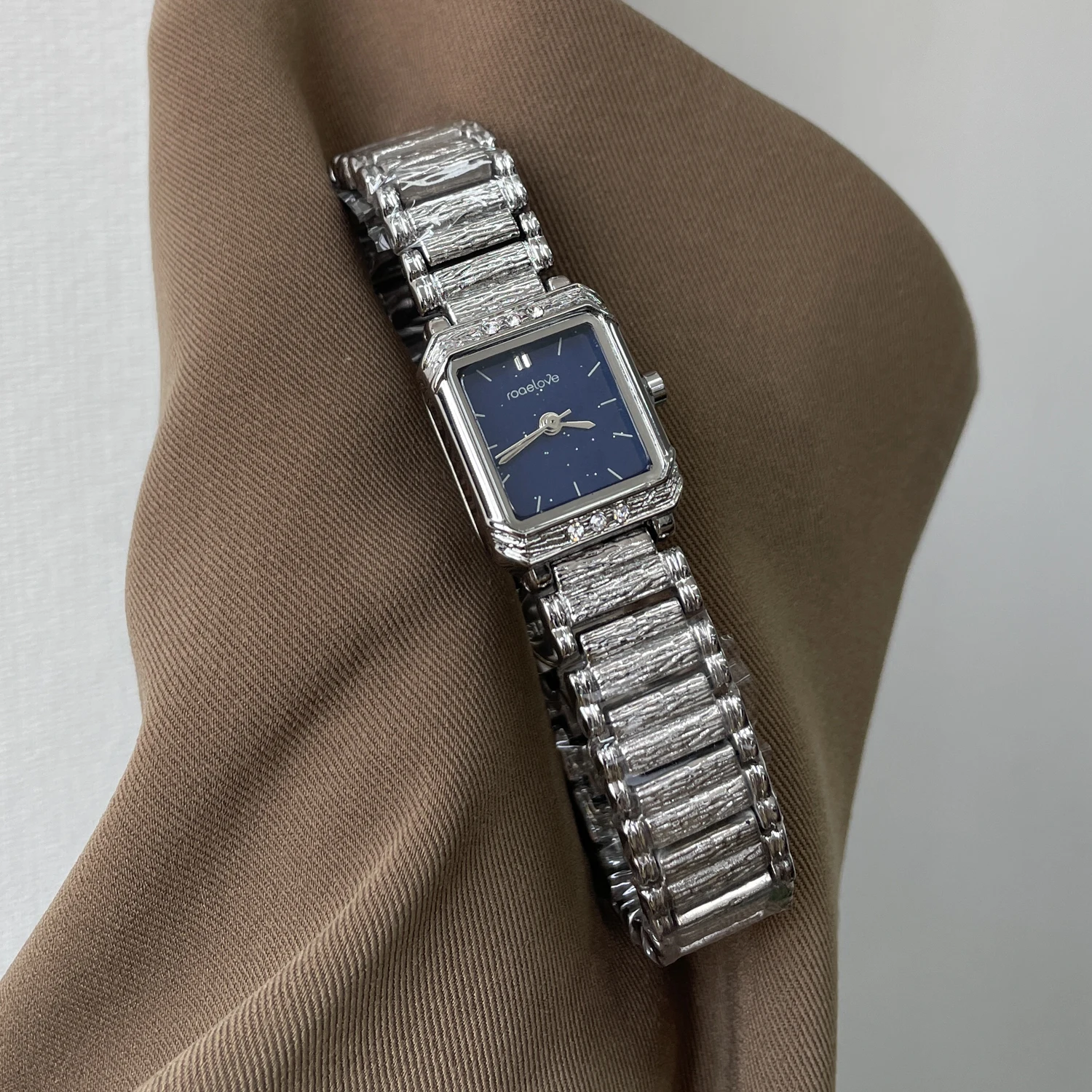 

Женские кварцевые часы CILOA Blue Square 2026: Новинка, модные, высококачественные, стильные, водонепроницаемые