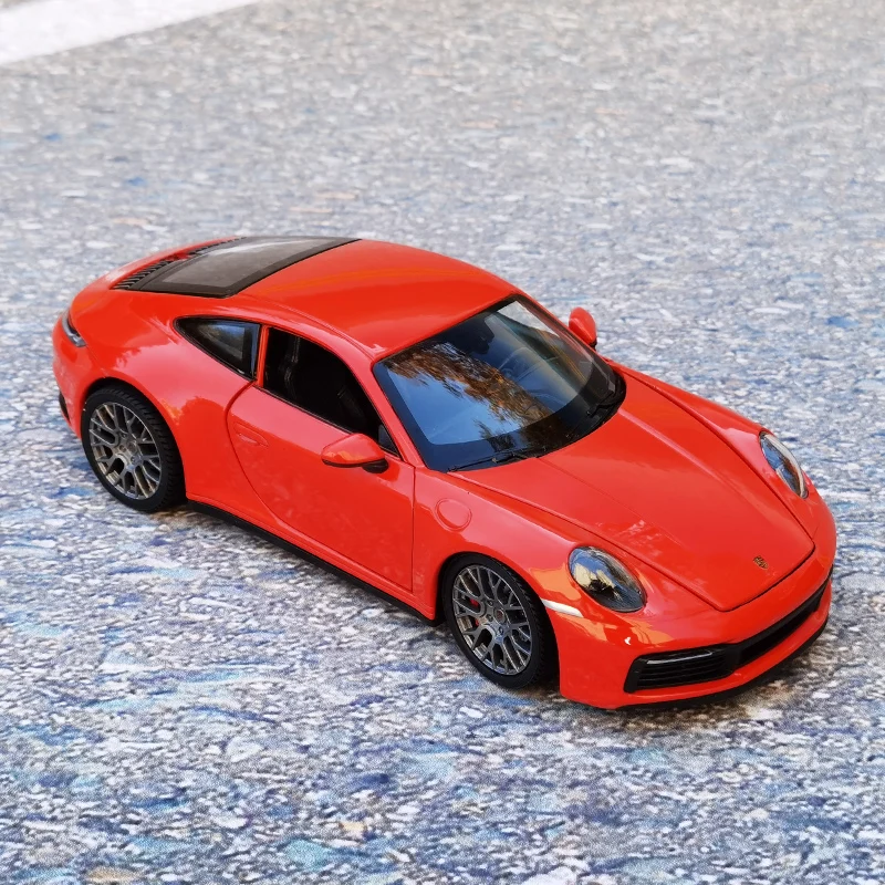 WELLY 1:24 Porsche 911 Carrera 4S Alloy Sports Car Model Diecast Toy Metal Vehicle Car Model Simulation Collection Gifts Boys