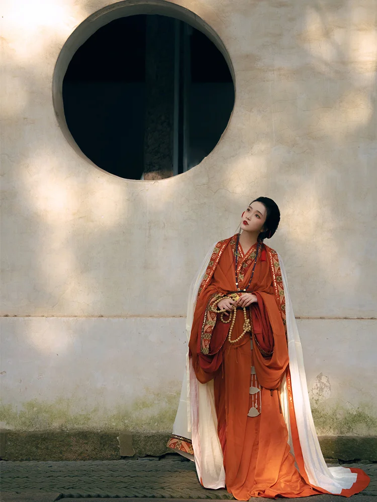 Trung Quốc Cổ Đại Hanfu Nhiều Quần Áo Chồng Lên Nhau Bộ Trang Phục Hanfu Trắng Đỏ Bộ Trang Phục Hanfu Đầm Bộ