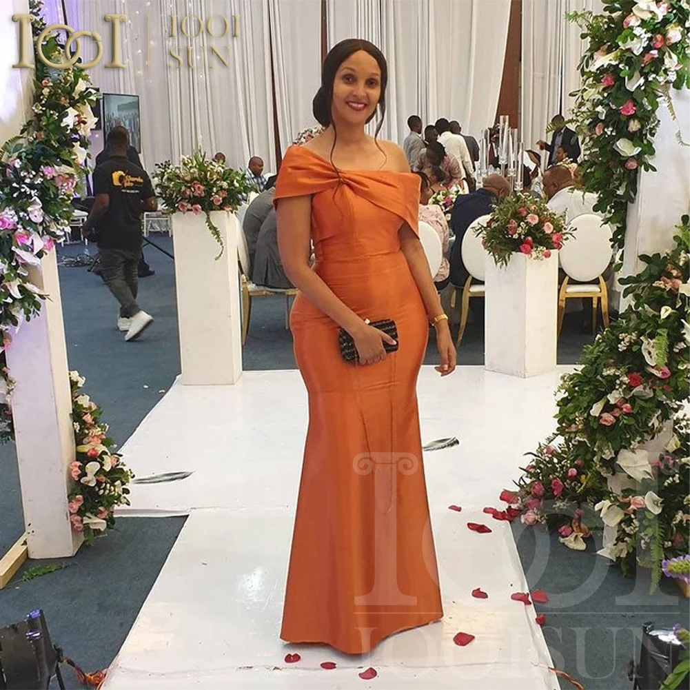 

IOOISUN Orange Satin Off-the-Shoulder Bridesmaid Dress Mermaid Style Formal Evening Gown Customizable Wedding Party Attire