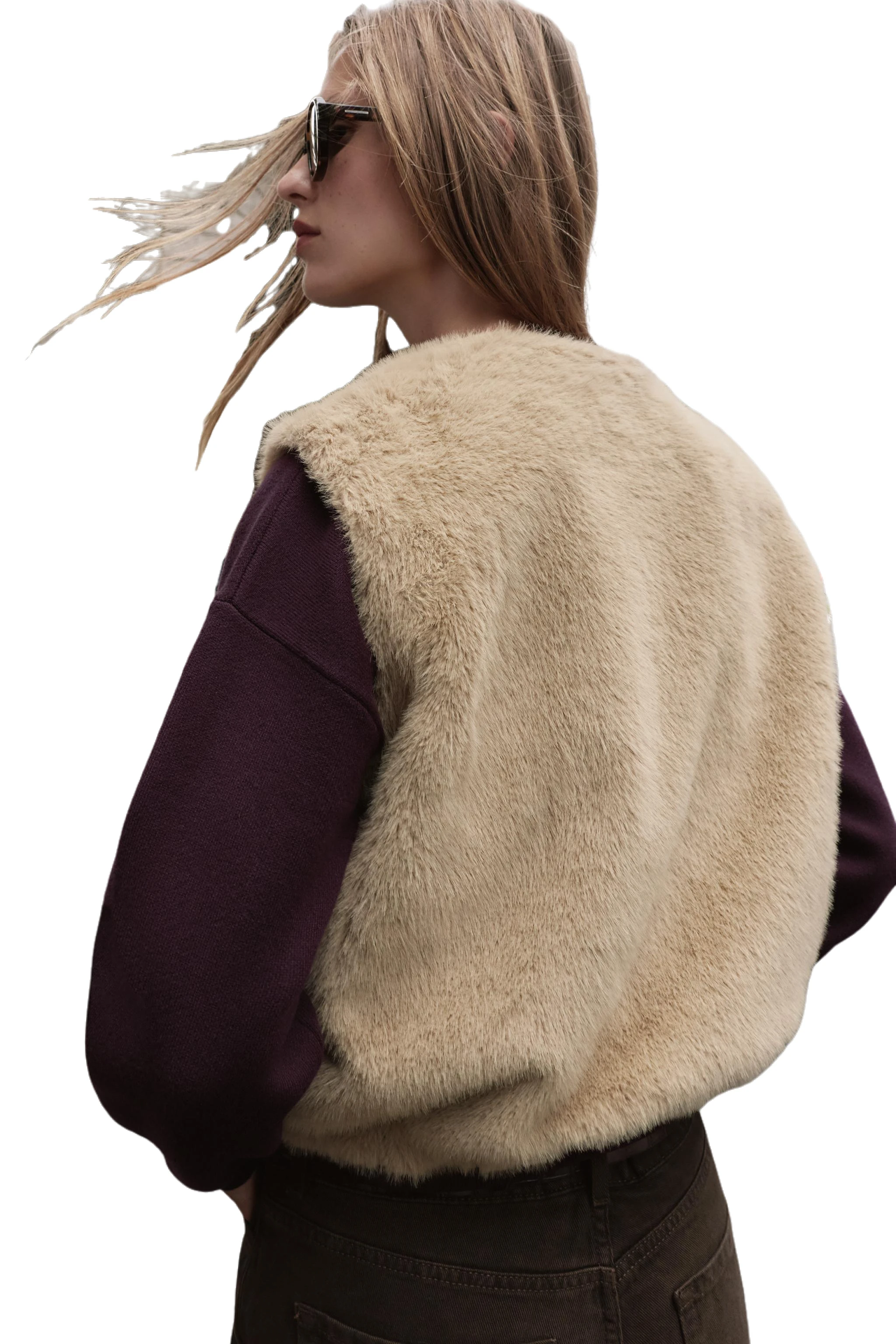 

Новая женская одежда на зиму 2025: молния сзади с круглым вырезом и эффектом искусственного меха.