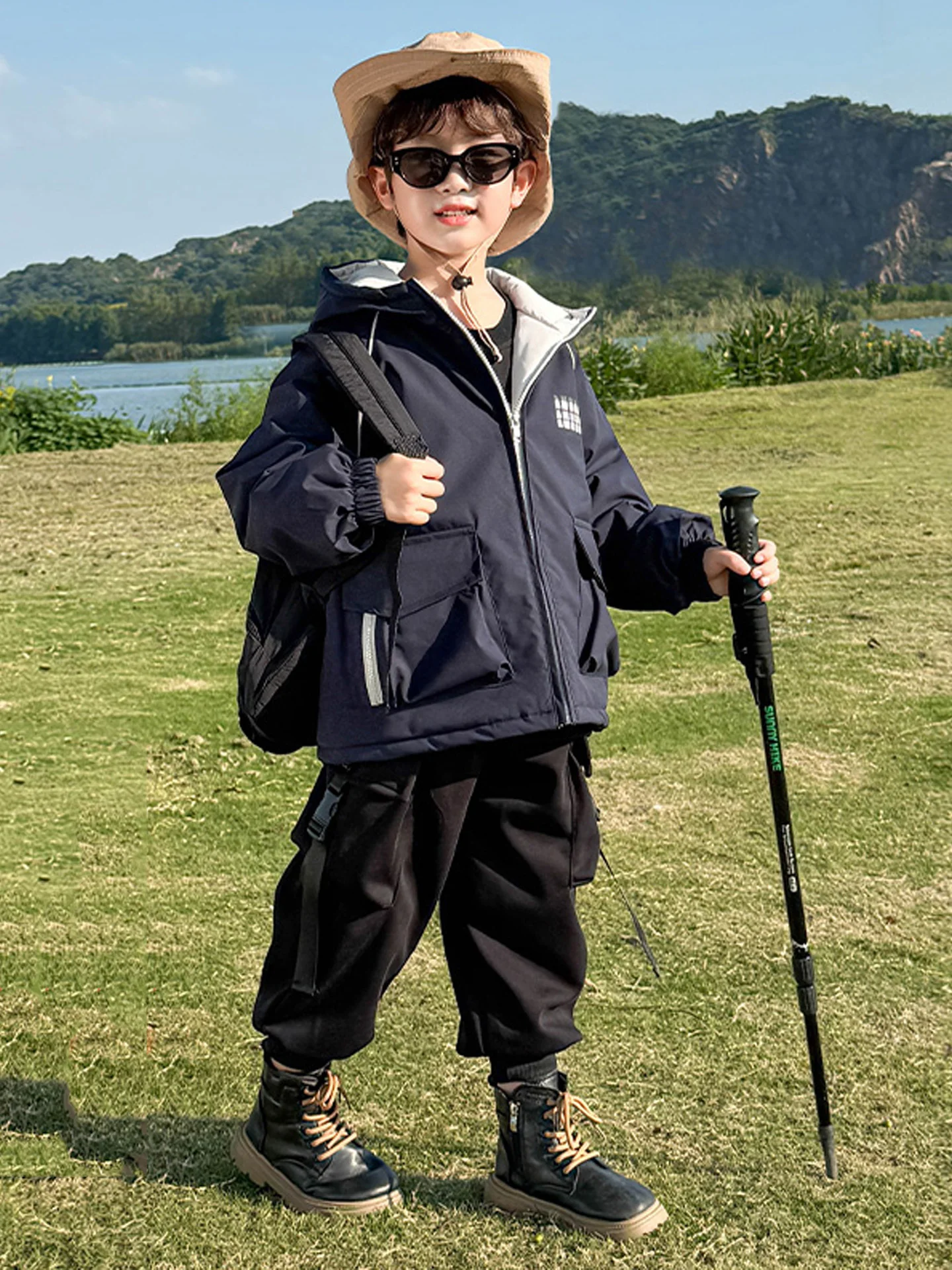 

Thiened Cotton Jaet for Boys Autumn Winter New Sle Spor Boy's Fce-Lined Hooded Coat Warm Long Sve Zipper Closure