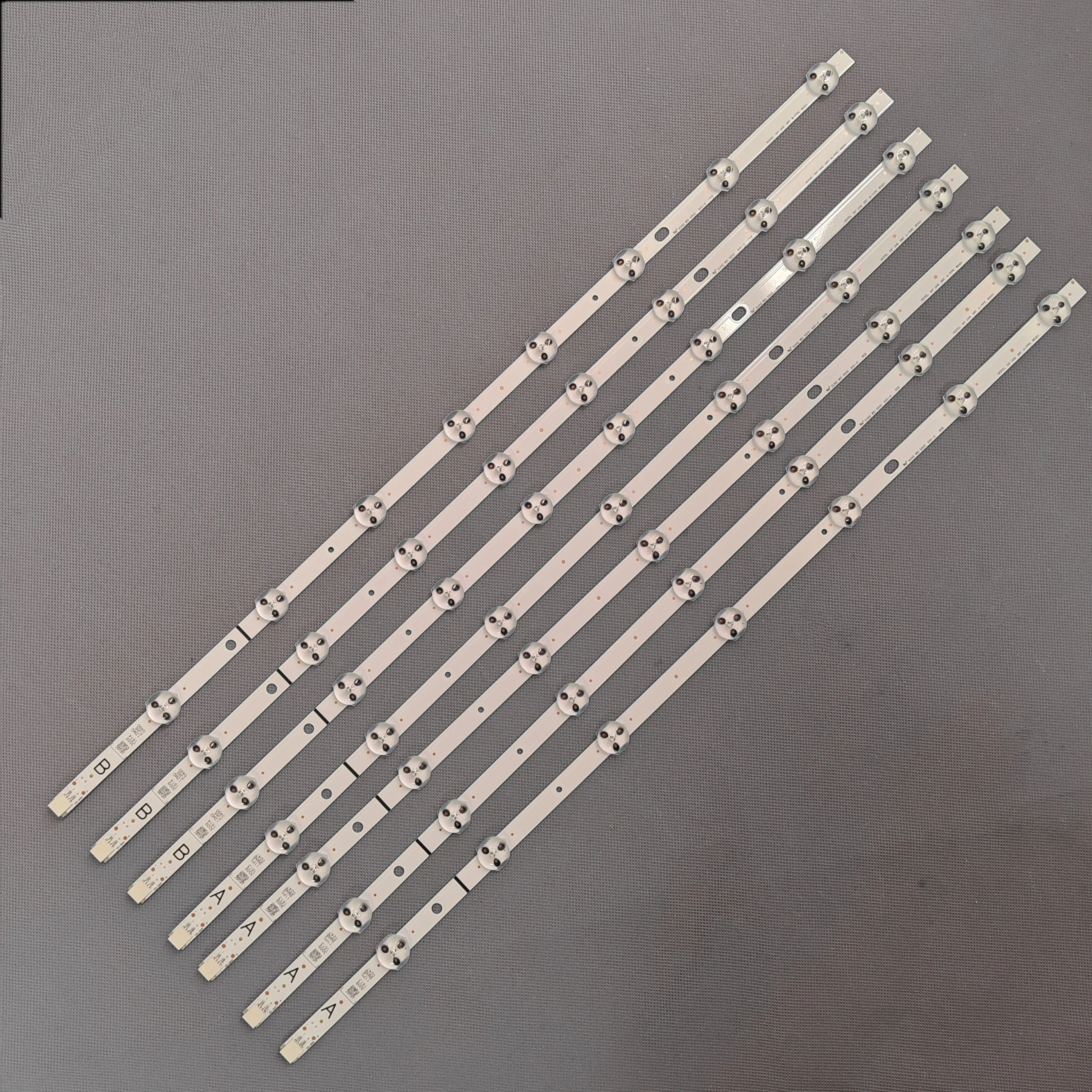 

LED strip 17DLB55NER1 For 55HFL2879T/12 TOSHIBA 55V6763DA 55U6863DB 55VL5A63D JVC LT-55C870 LT-55V82JU LT-55VU73M 55HFL2879T/12