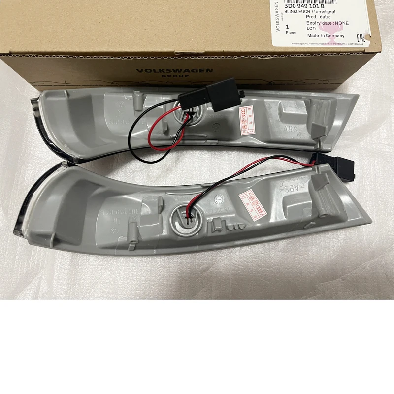 Auto Led Blinker Rear Mirror Turn Signal Light Lamp For VW Phaeton 2011 2012 2013 2014 2015 2016 3D0949101B 3D0949102B