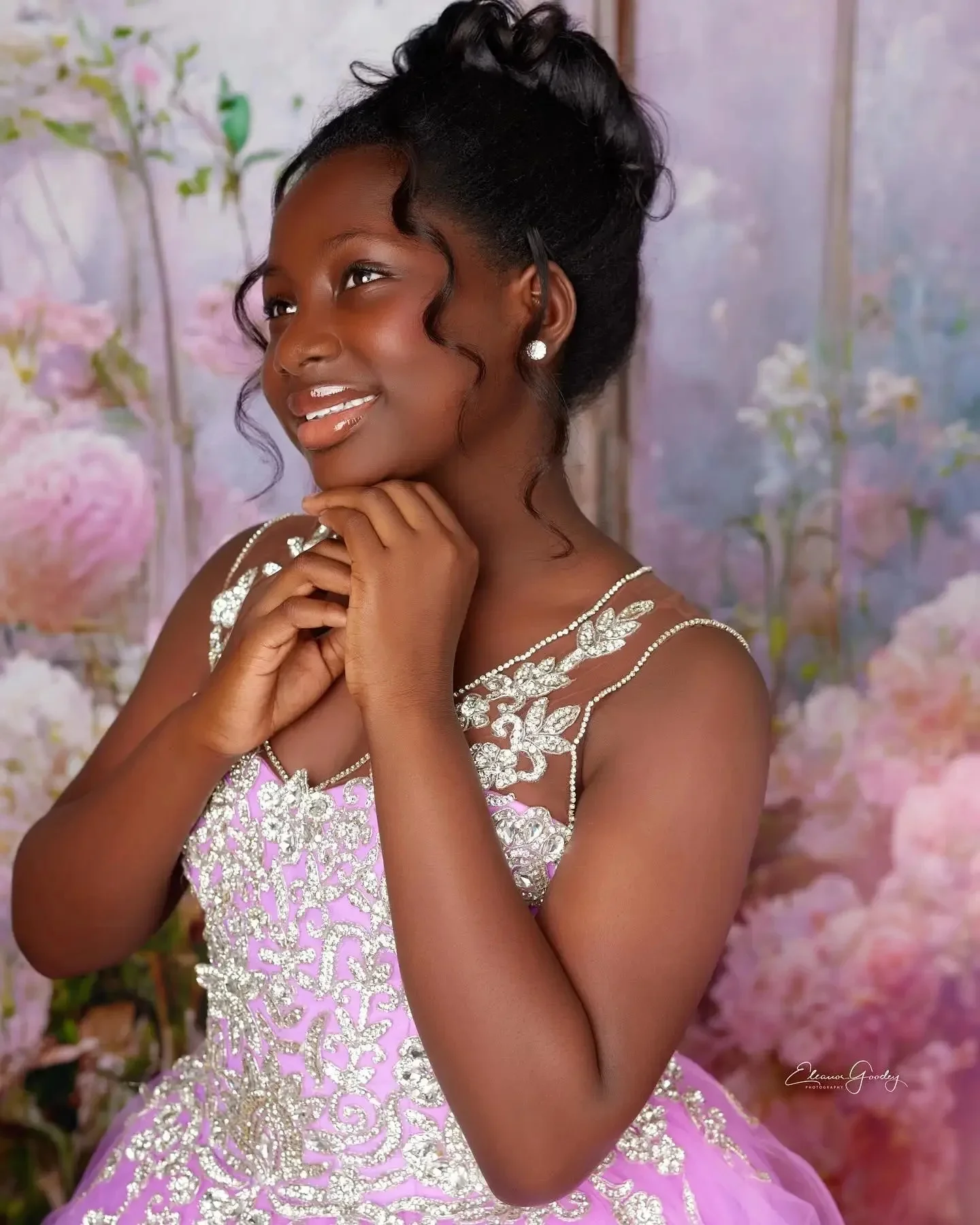 

Customized Lavender Flower Girl Dresses for Wedding Silvery Kids Appliques Floor Length Tulle Quinceanera First Communion Gown