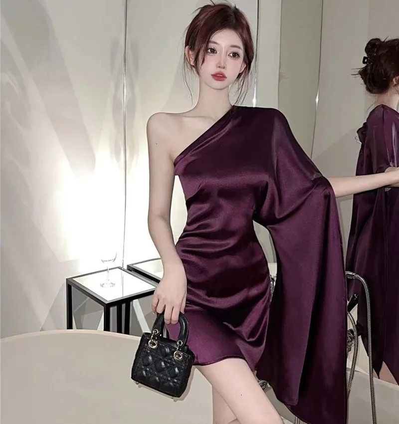 Kalanuqi الساتان ort Dr تصميم غير منتظم لون نقي Bodycon oulder Baring المرأة Faion Ele حصيرة Dr