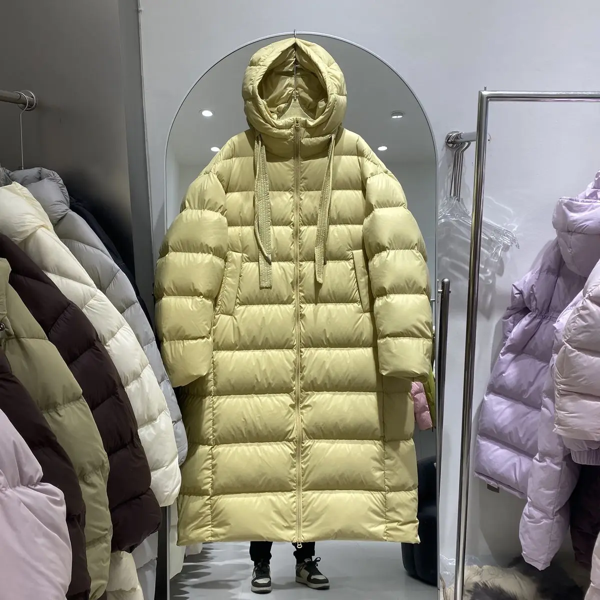 Winter New Women's Down Jacket Hooded Loose Commuting Straight Tube Parkas