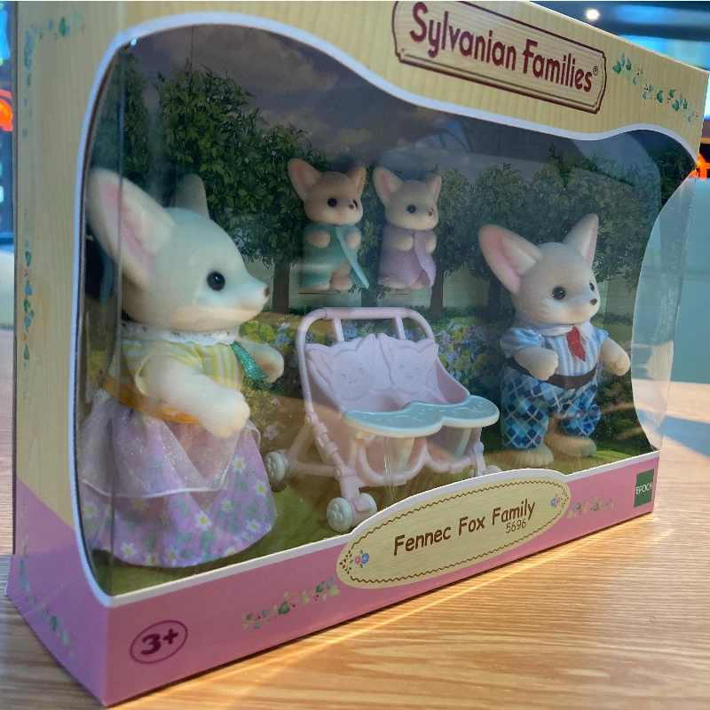 Famiglie Sylvanian Noce Scoiattolo Fennec Famiglia di volpe Casa da gioco adatta alla pelle Simulato giocattoli carini Regali di compleanno per bambini