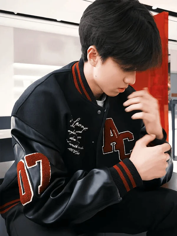 

Свободный бейсбольный джгут American Sle Oversize для мужчин, весенне-осенний новый джат с вышивкой High Street, цветная блузка с буквами