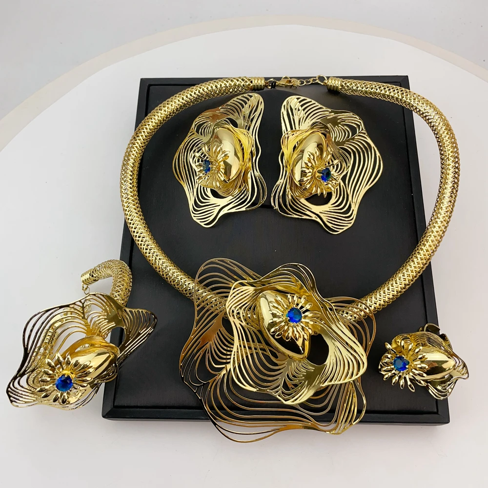 طقم مجوهرات عصرية للسيدات من EMMA قلادة وأقراط برازيلية مطلية بالذهب لمجموعة هدايا إكسسوارات الحفلات