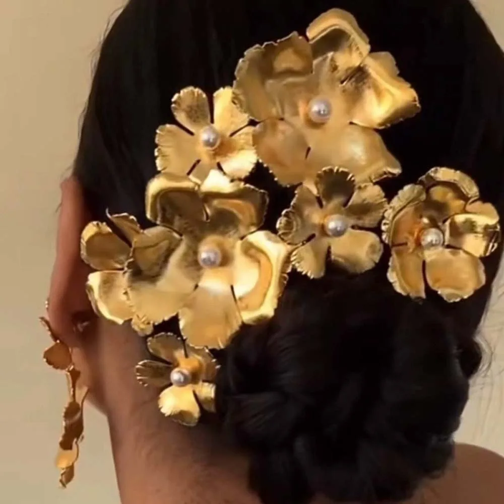 

5pcs Elegant Golden Flower Hair Forks Hairstyle Tools French Style Pearl Side Clips Retro Hair Accessories Wave Alloy Barrettes