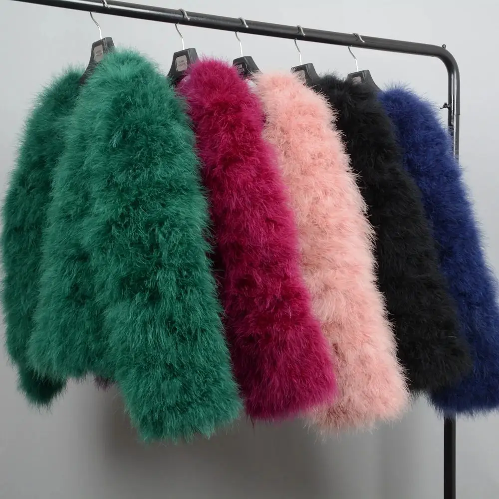 

Real Ostrich Fur Feather ort Jaet Furry Fluffy Part Women's Premium Faion Spring 2025 Other Material 00%