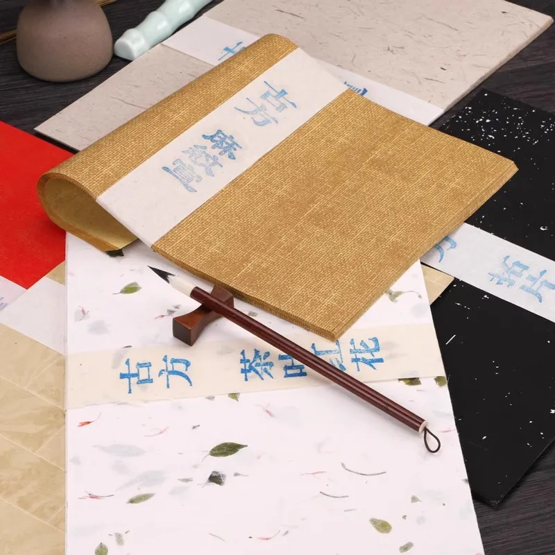 30 Sheets Retro Yunlong Tea Half Ripe Xuan Paper Soft Brush Calligraphy Work Creation Paper 23x34 cm