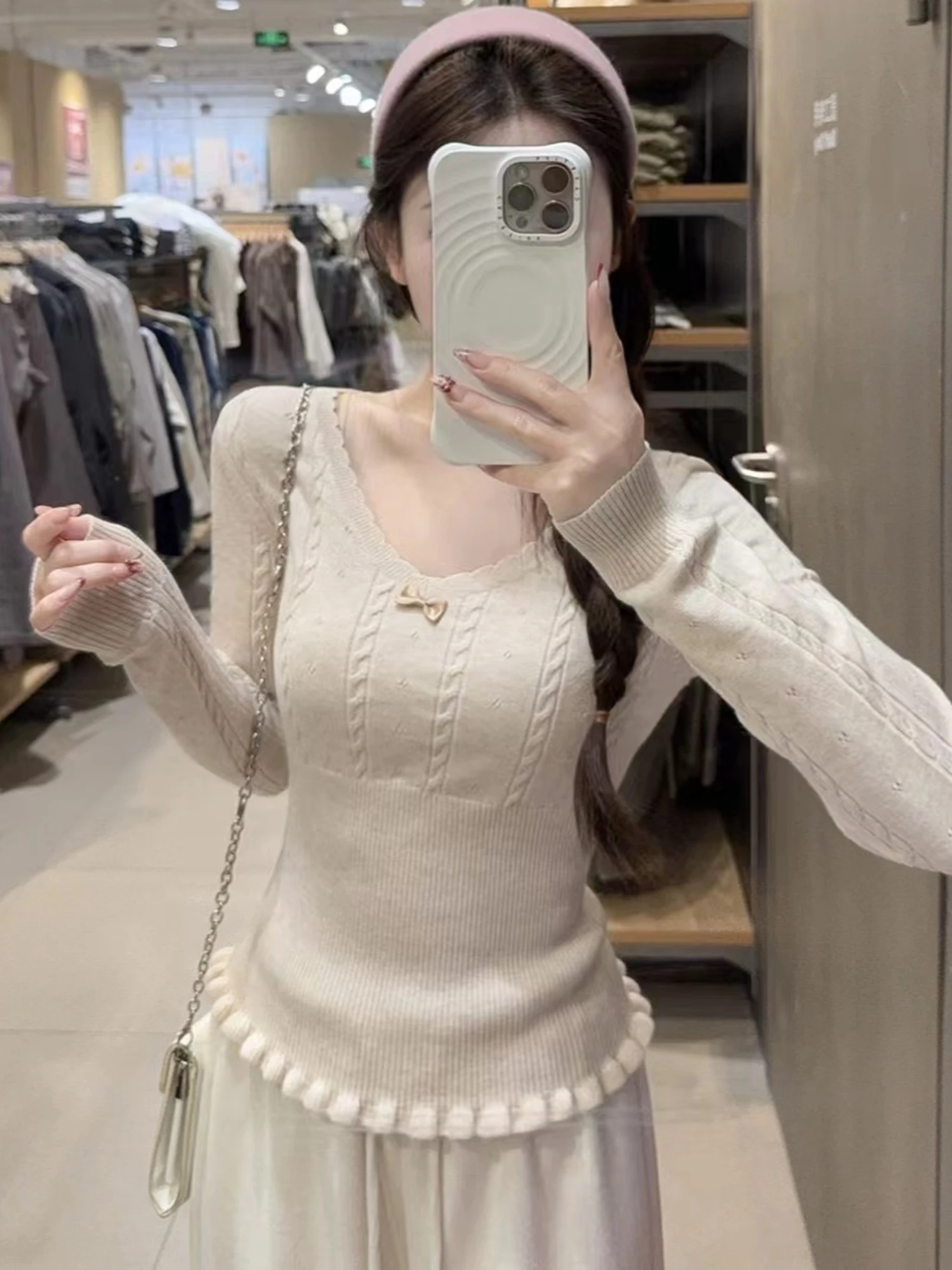 Soft Knitted U-Neck Sweater Women's Autumn Winter Slimming Inner Wear Miu Series Gentle Style Twist Wooden  Ear Design
