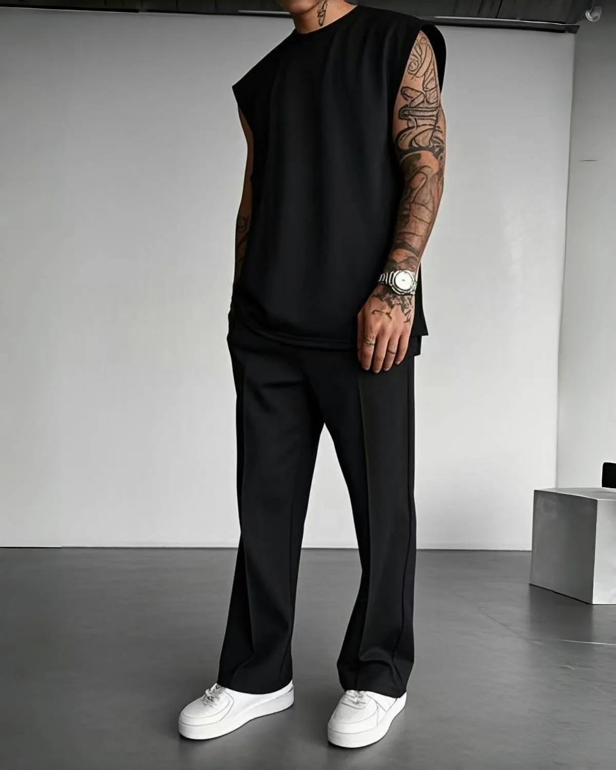 2026 Sommer Neu Herren Einfarbiges Ärmelloses Westen- und Hosen-Set (2-teilig) – Lockerer Sport-Casual-Streetwear Atmungsaktives Alltags-Mode-Outfit – Detail 3