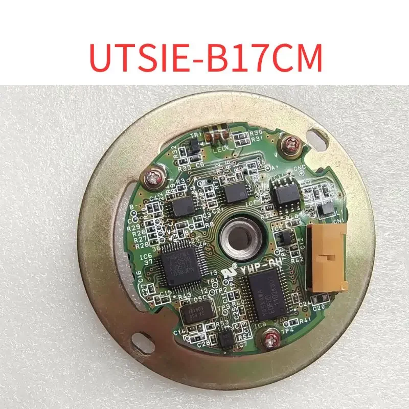 

Second-hand UTSIE-B17CM servo motor encoder, suitable for high-power electrical appliancestest OK