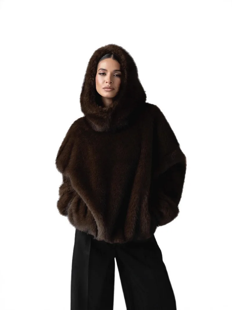 

Европейская и американская женская одежда, новинка зимы 2025 года, экологически чистая шуба, женский свободный топ с капюшоном из лисьего меха