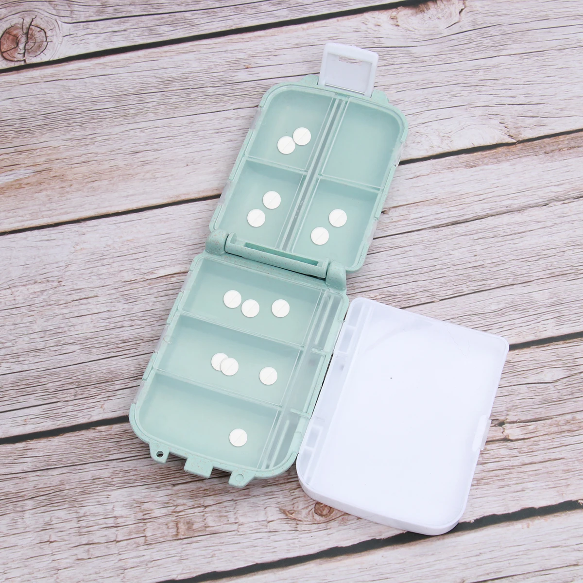 

2 шт. складной трехслойный органайзер для таблеток из пшеничной соломы портативный аптечка карманный диспенсер для дорожного футляра-органайзера