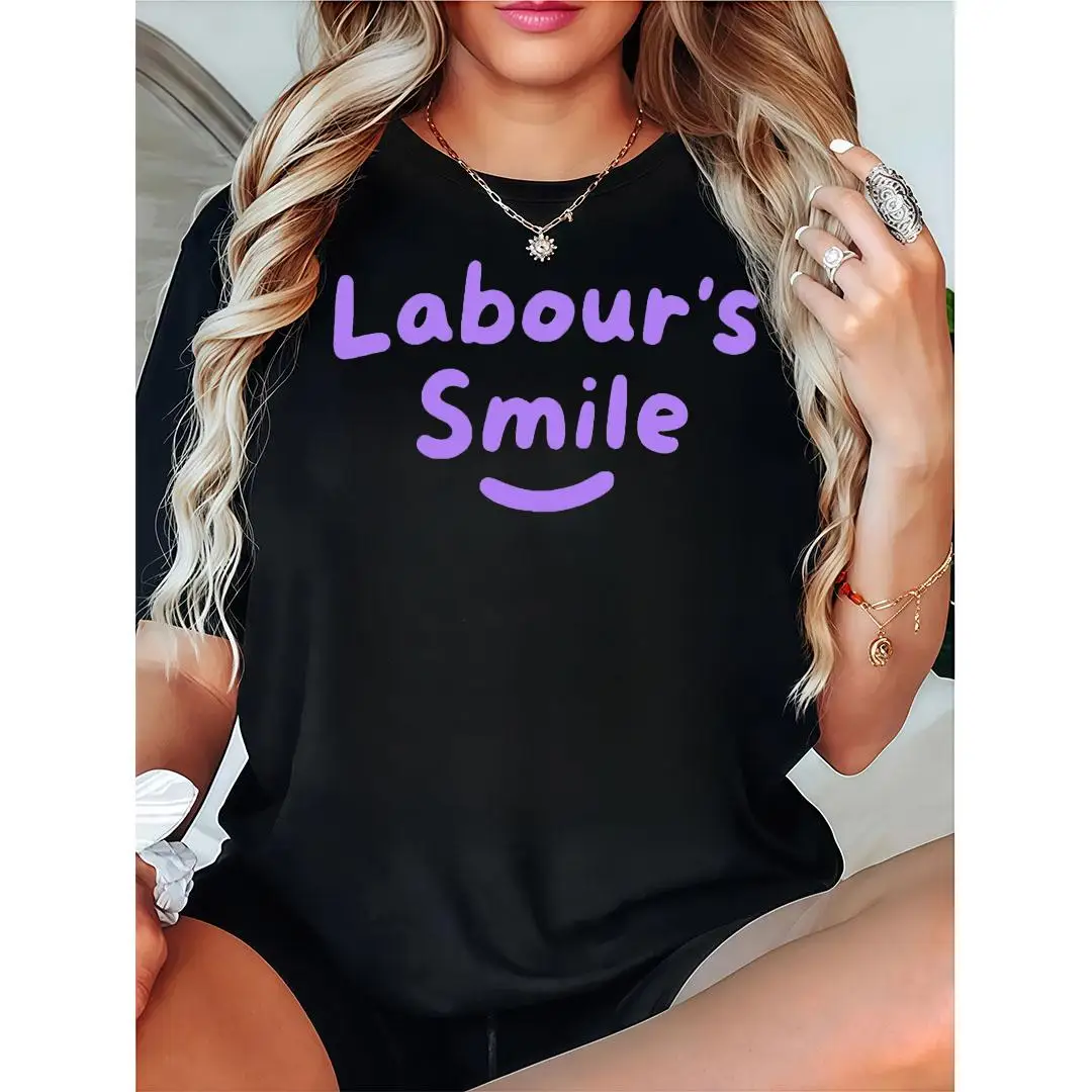 

Cheerful T - Shirt With "Labour's Smile" Motif