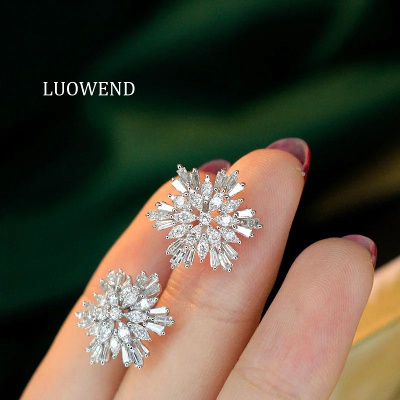 

Серьги LUOWEND из 100% белого золота 18 карат, роскошные серьги-гвоздики в форме снежинки 1,30 карата, серьги-гвоздики с настоящими натуральными бриллиантами для женщин, изящные ювелирные изделия