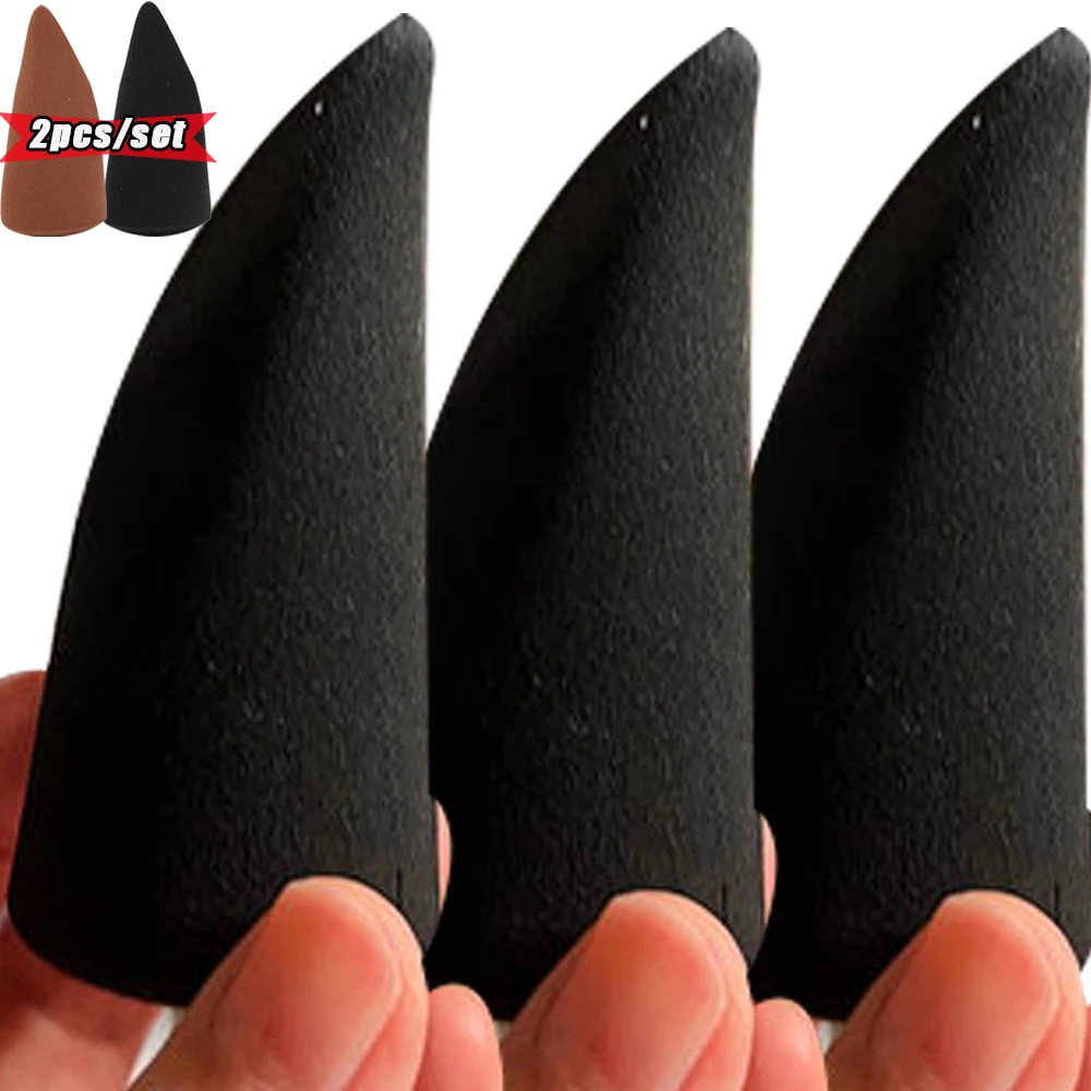 2 STKS Nieuwe Precisie Make-up Spons Zwart Bruin Nat en Droog Gebruik Zachte Spons Poederdonsjes Vingertoppen Cosmetische Bladerdeeg Gemakkelijk te gebruiken Gereedschap